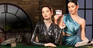 Antarmuka pengguna live casino di perangkat smartphone dengan berbagai opsi permainan tersedia